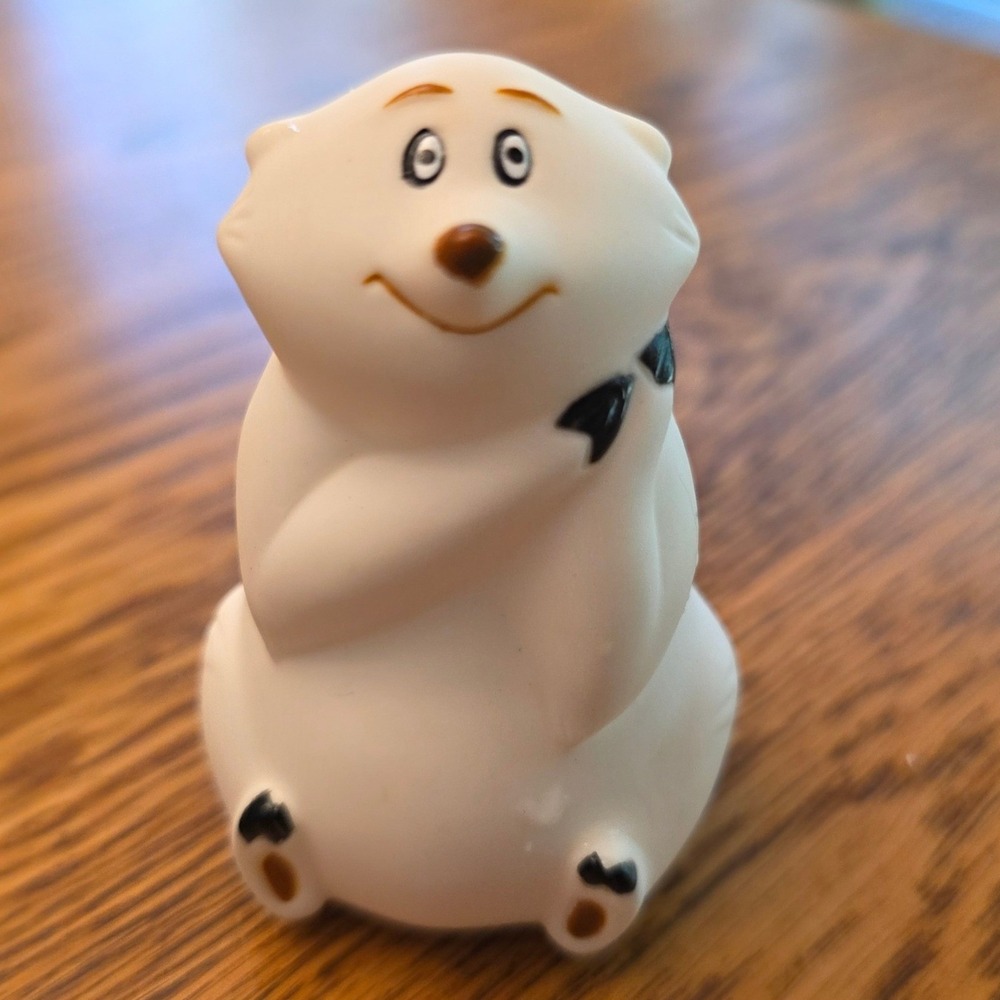 Vintage 1995 Hardee's Balto Movie Muk Polar Bear Toy Figure Dakin Amblin White